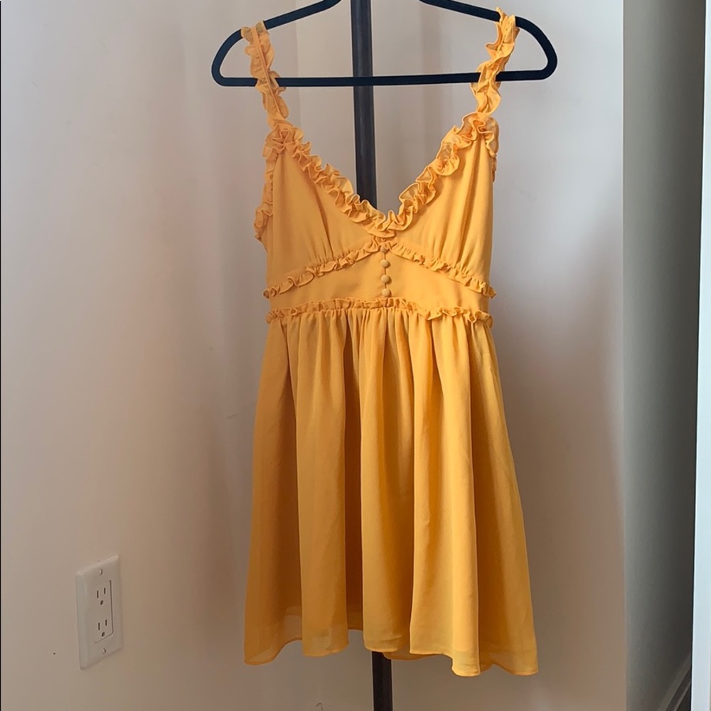 Mini ruffle lovers + friends dress NWT size XS